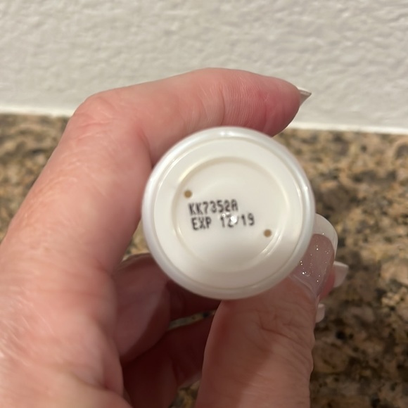 Cindy Crawford Meaningful Beauty Antioxidant Day Cream Creme Spf20 Expired 12/19 - Picture 4 of 4